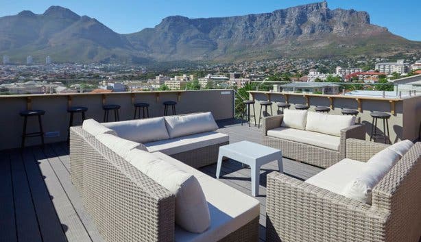 Cloud 9 Rooftop Bar at Cloud 9 Boutique Hotel & Spa in Tamboerskloof